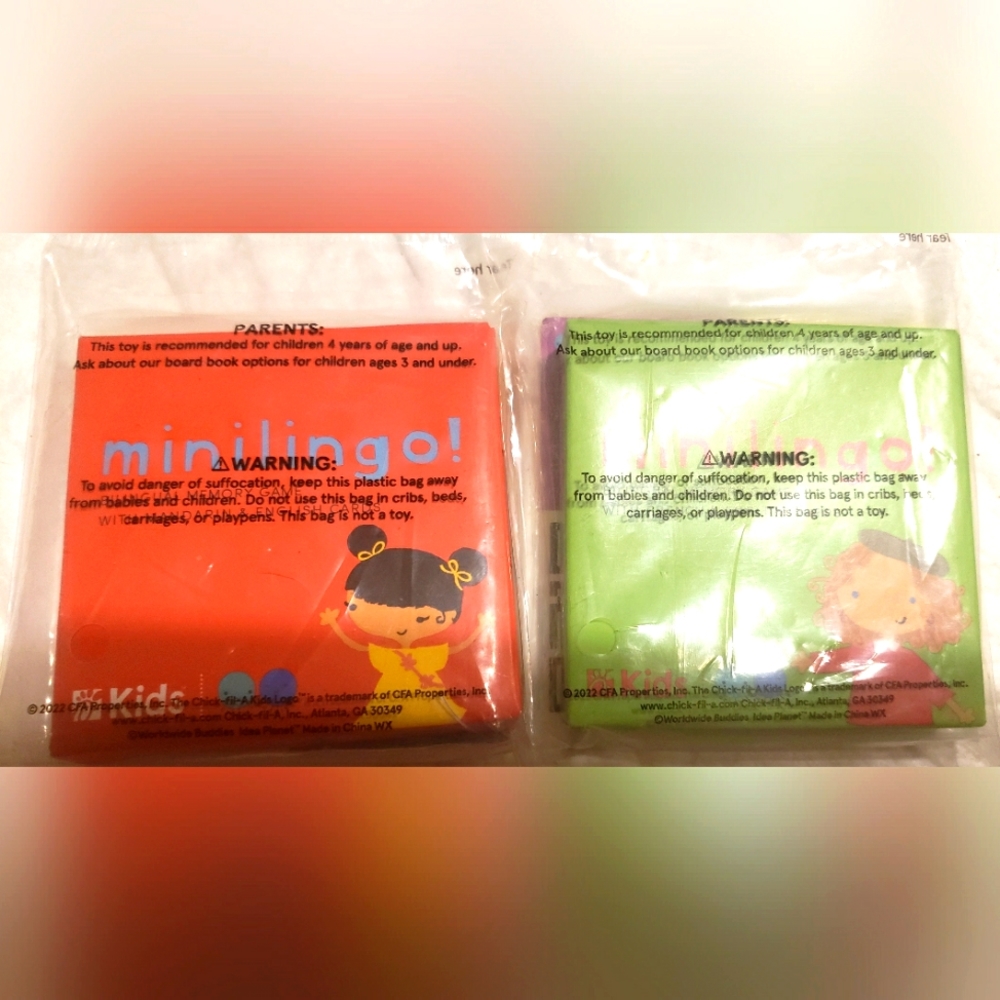 Lot 2 Chick-fil-A Kids Meal Minilingo Bilingual Memory Game - French- Mandarin